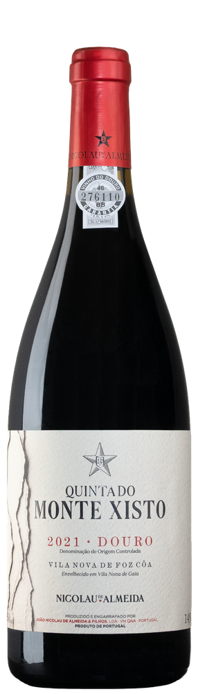 Quinta do Monte Xisto red wine bottle from Nicolau de Almeida